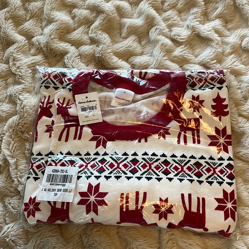 Hannah Anderson Holiday Dear Deer XL top only